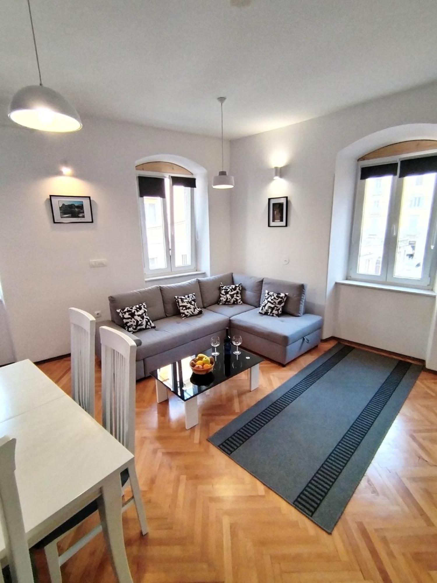 Garden Apartment سبليت المظهر الخارجي الصورة